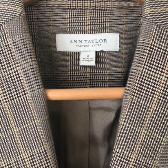 Ann Taylor Factory Blazer - Picture 2 of 4